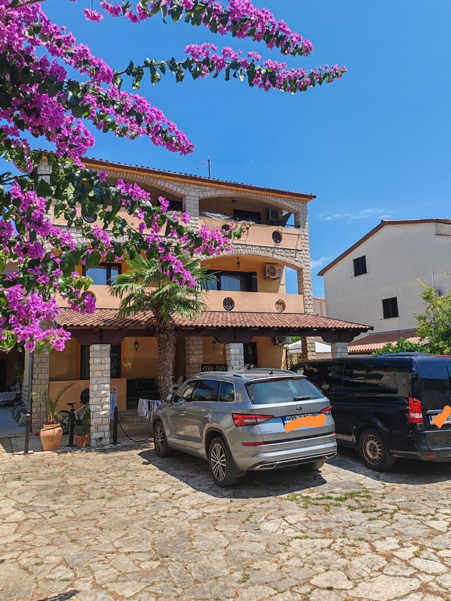 Slim Apartman I Sobe Medulin Exterior photo